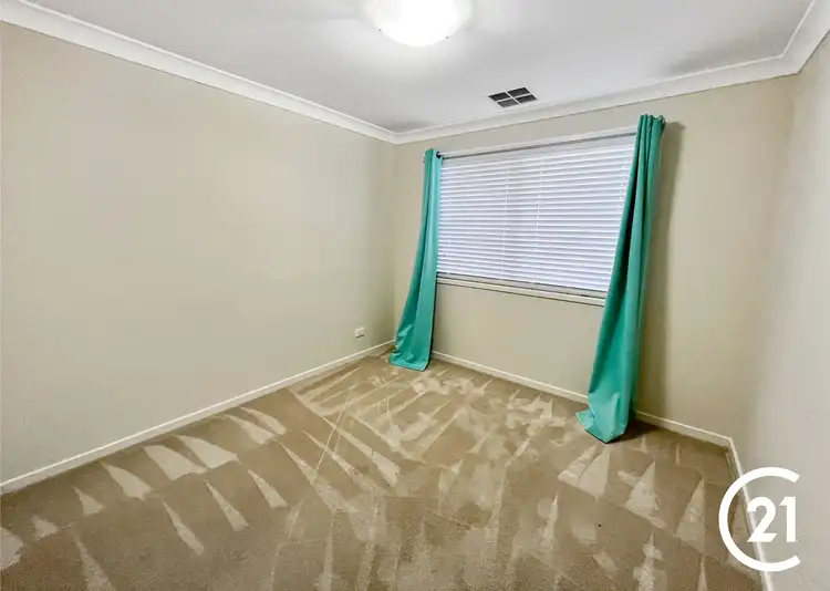 Fifth view of Homely house listing, 7 Rosewood Avenue, Parkes NSW 2870