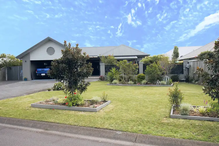 4 Leeward Circuit, Tea Gardens NSW 2324