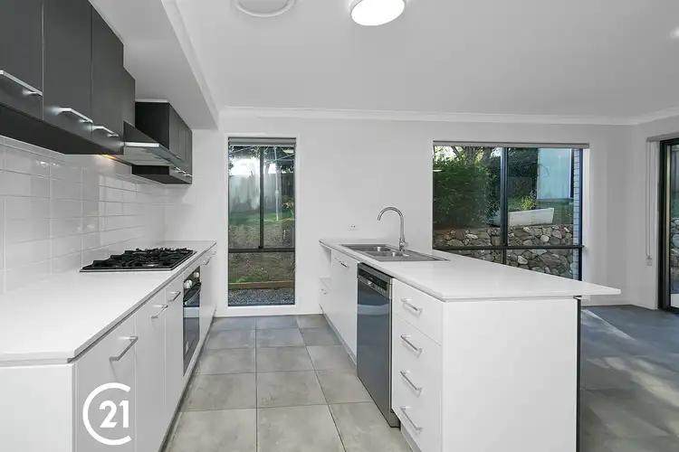 11 Pavonia Street, Everton Hills QLD 4053