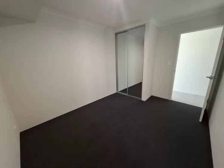 Fifth view of Homely semi-detached listing, 12B Hopetoun Drive, Eglinton WA 6034