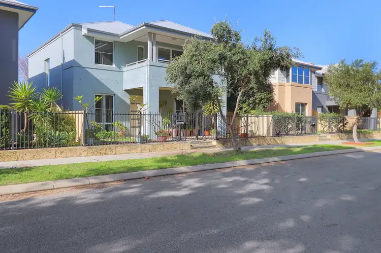 52 Waterfront Parkway, Shoalwater WA 6169