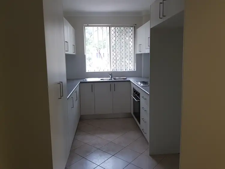 Second view of Homely unit listing, 5/162 Sandal Crescent, Carramar NSW 2163