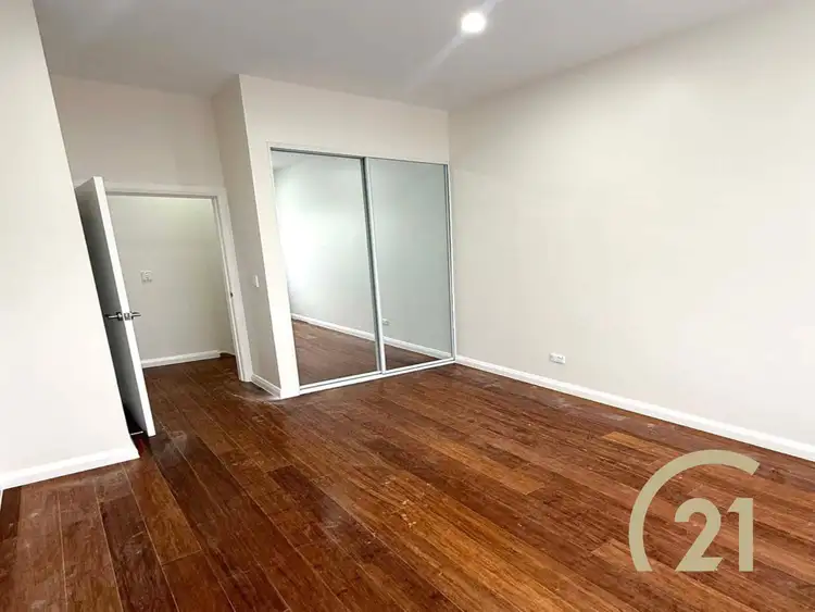 Fifth view of Homely house listing, 27 O'Connell Street, Smithfield NSW 2164