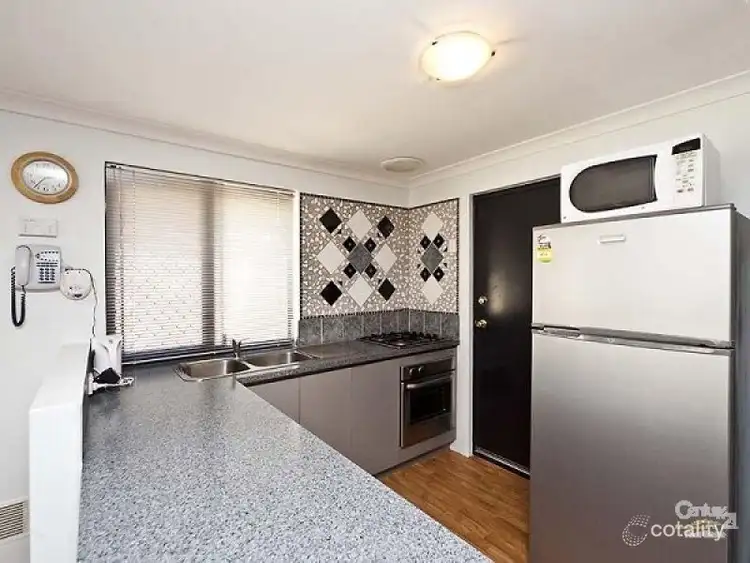 Fifth view of Homely house listing, 124 Gay Street, Huntingdale WA 6110