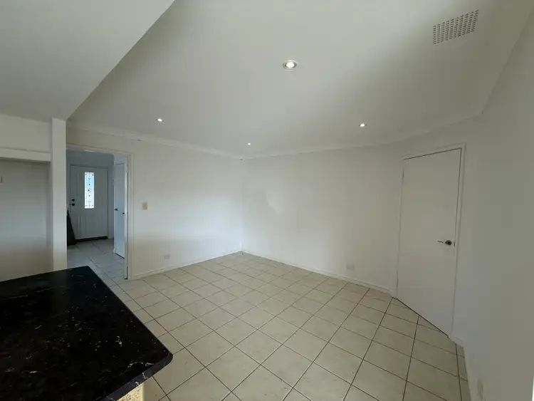 Fourth view of Homely villa listing, 10/5 Sainte Maxime Avenue, Port Kennedy WA 6172