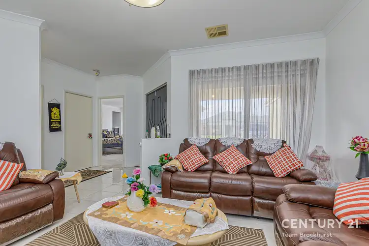 Sixth view of Homely house listing, 6 Jarbell Way, Huntingdale WA 6110