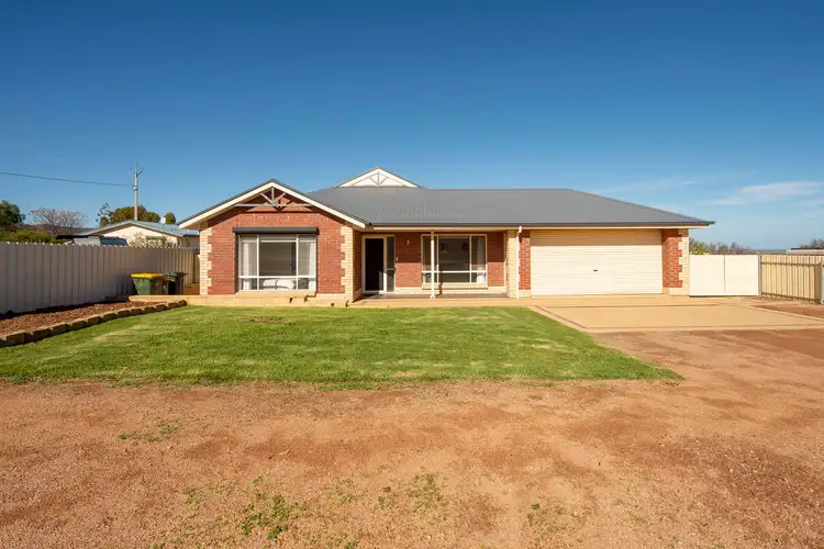23 Third Street, Napperby SA 5540