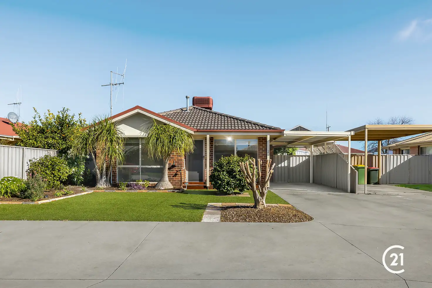 Main view of Homely unit listing, 2/92 Service Street, Echuca VIC 3564