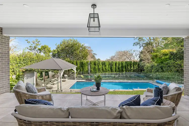 18 Fairlawn Avenue, Turramurra NSW 2074