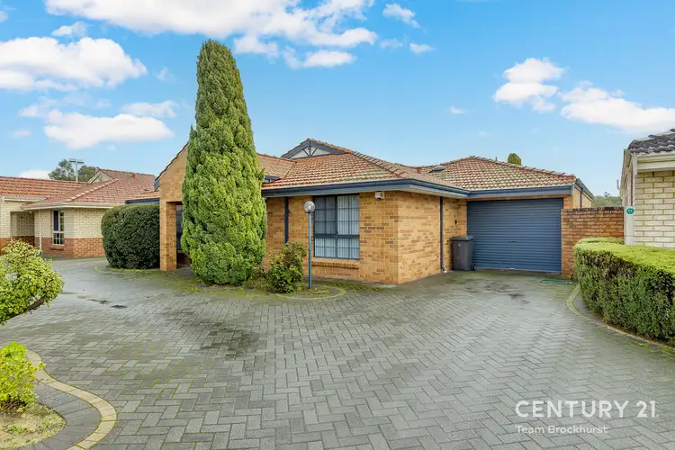 24/7 Lester Drive, Thornlie WA 6108