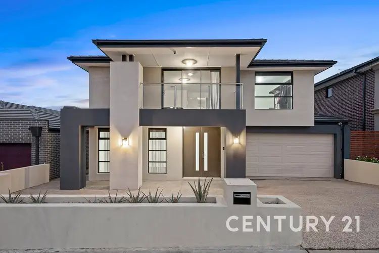 21 Tweed Road, Clyde North VIC 3978