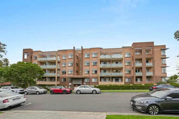 42/8-18 Wallace Street, Blacktown NSW 2148