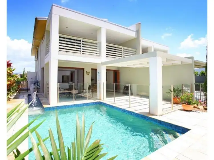 6001B The Boulevarde, Benowa QLD 4217