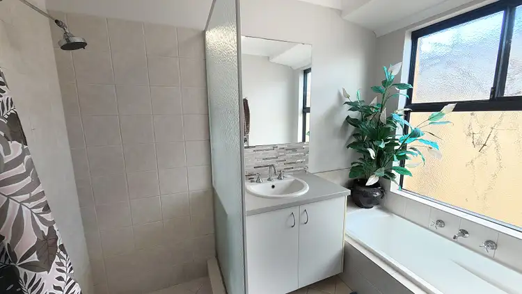 Fifth view of Homely house listing, 6 Wuraming Bend, Dalyellup WA 6230