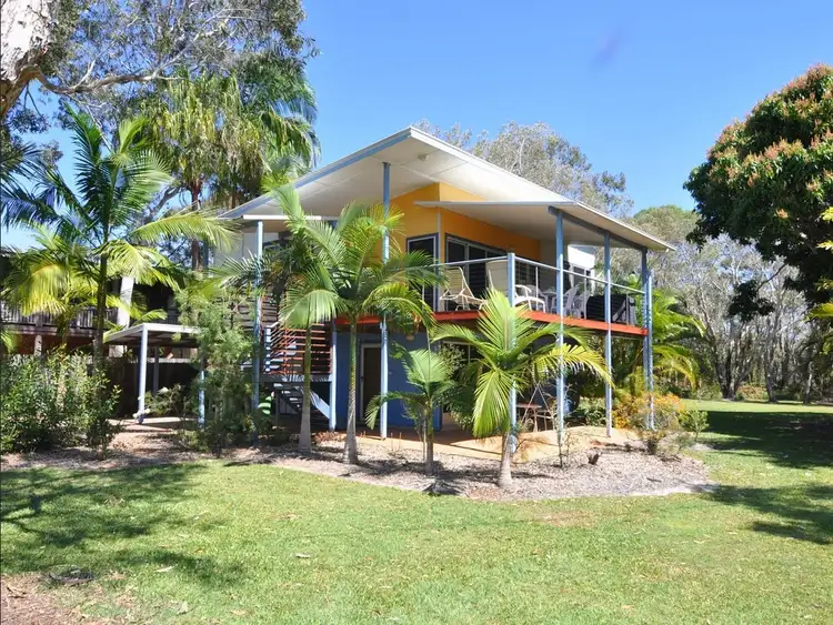 4 Squire Street, Tin Can Bay QLD 4580