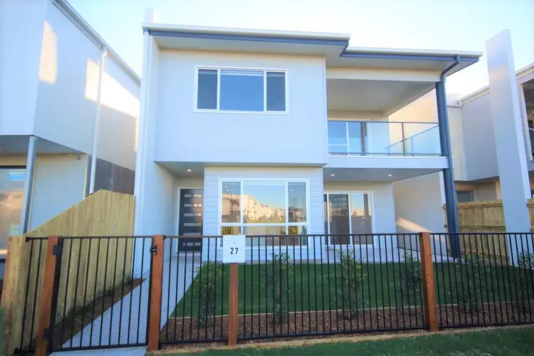 27 Claremont Drive, Maroochydore QLD 4558