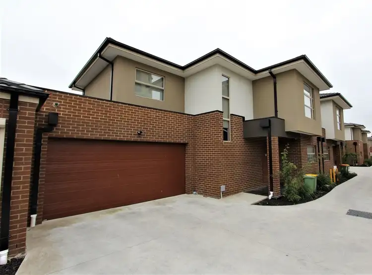 5 Chava Place, Springvale South VIC 3172