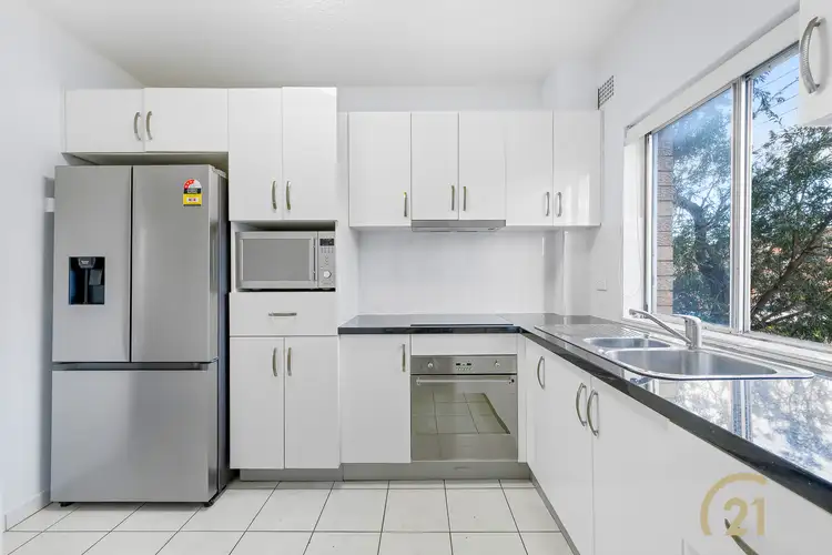 4/84 Sackville Street, Fairfield NSW 2165