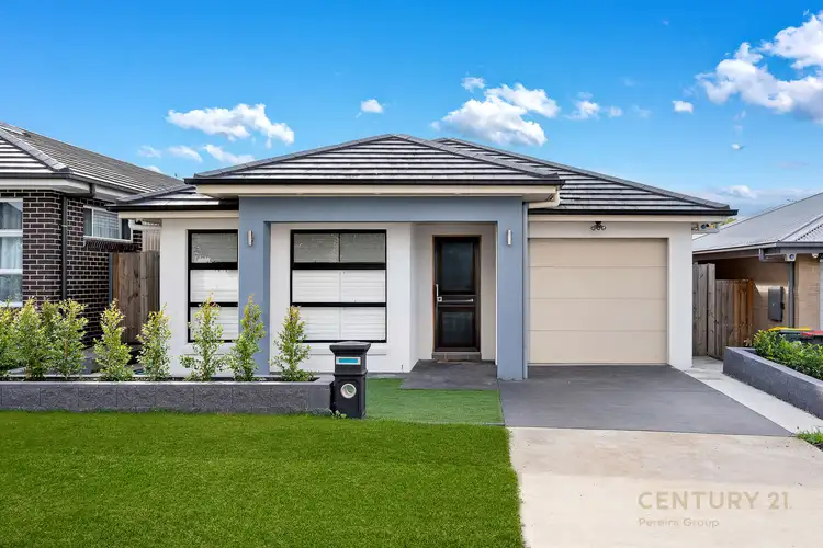 14 Besnard Street, Oran Park NSW 2570
