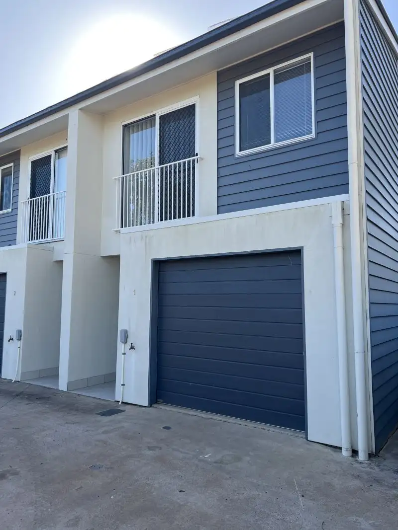 Main view of Homely townhouse listing, 1/10 Menzies Court, Moranbah QLD 4744