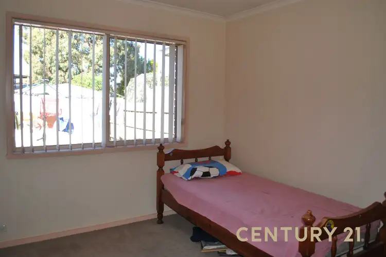 Fifth view of Homely house listing, 21 Turner Close, Springvale VIC 3171