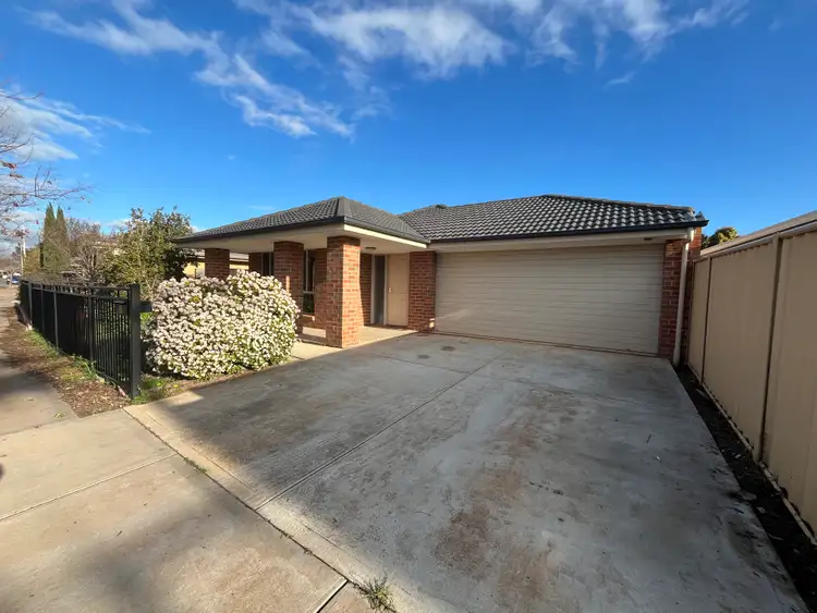 39 Chapman Road
