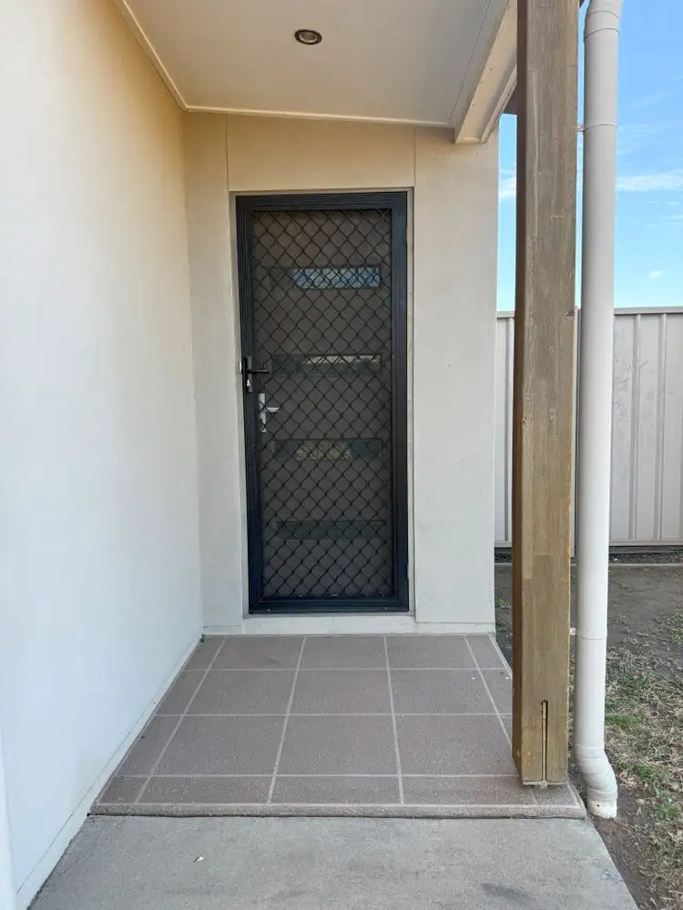 4-11 Macpherson Street, Moranbah QLD 4744