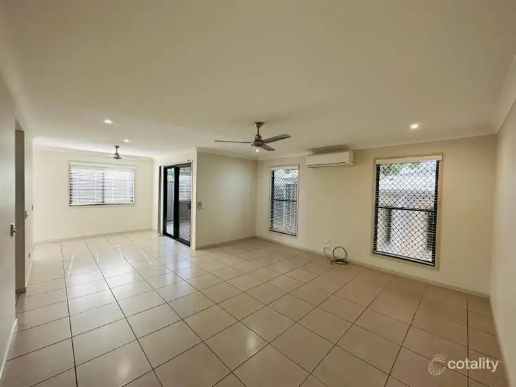 Fifth view of Homely unit listing, Unit 1/6 Chifley Drive, Moranbah QLD 4744