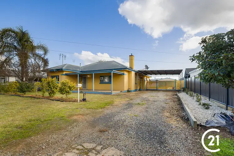49 Hovell Street, Echuca VIC 3564