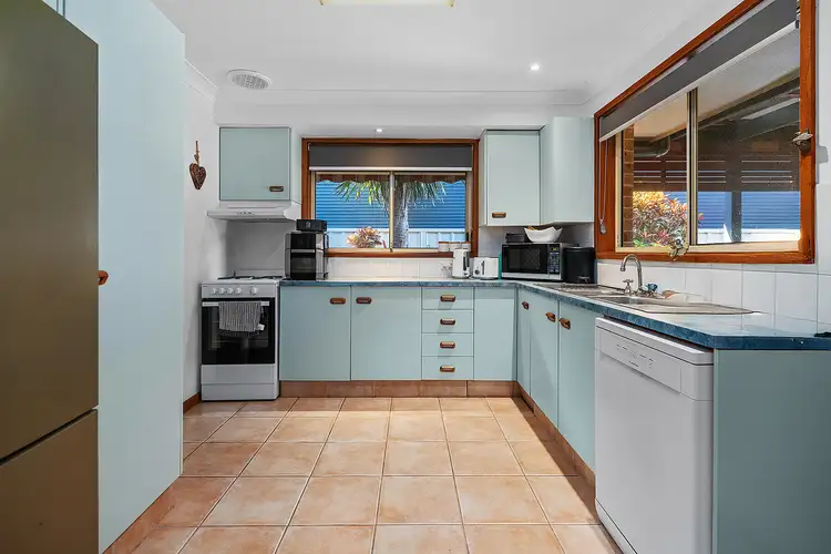 Fifth view of Homely villa listing, 2/16 Anacla Close, Pelican NSW 2281