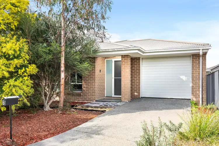 6 Cherry Circuit, Gregory Hills NSW 2557