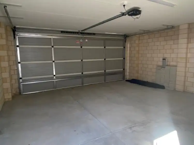 Fourth view of Homely townhouse listing, 6E Leeward Avenue, Eglinton WA 6034