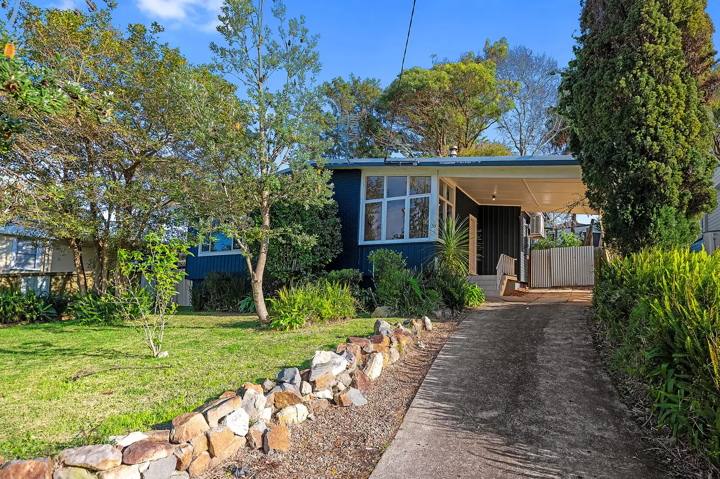 Main view of Homely house listing, 33 Carbeen Street, Gateshead NSW 2290