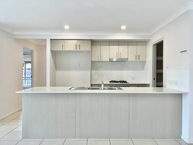 Sixth view of Homely house listing, 100 Arrowtail Street, Chisholm NSW 2322