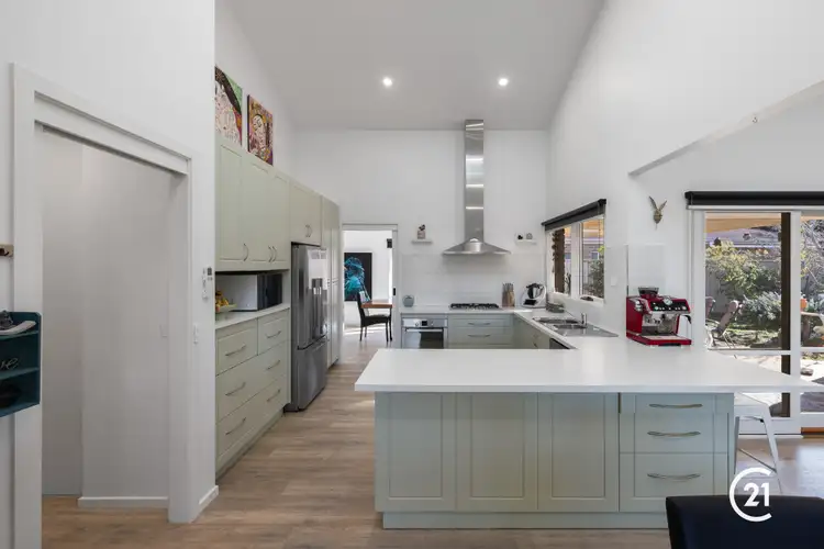 Sixth view of Homely house listing, 10 Pevensey Place, Echuca VIC 3564