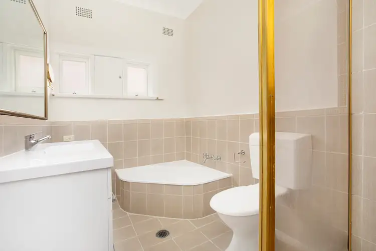 Fifth view of Homely apartment listing, 3/3 Latimer Road, Bellevue Hill NSW 2023