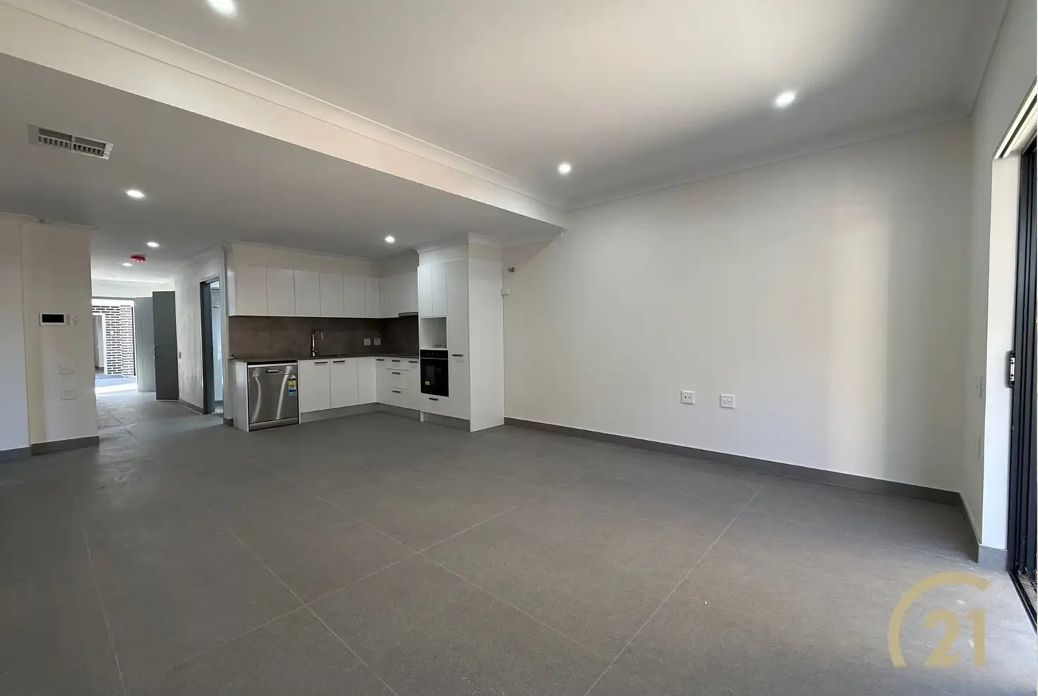 Main view of Homely townhouse listing, 2/216 Brenan Street, Smithfield NSW 2164