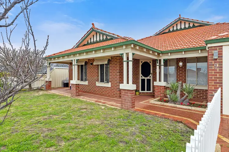 9 Duart Pass, Kinross WA 6028