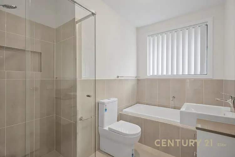 Fifth view of Homely house listing, 7 Cardew Crescent, Bradbury NSW 2560