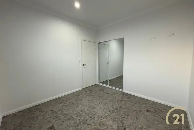 Fifth view of Homely flat listing, 3a Siandra Avenue, Fairfield NSW 2165