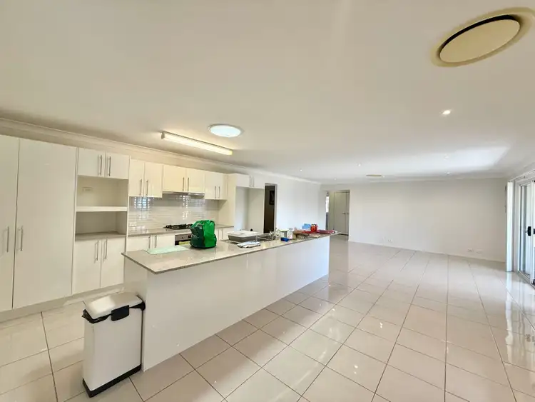 Fifth view of Homely house listing, 4 Discovery Drive, Fletcher NSW 2287