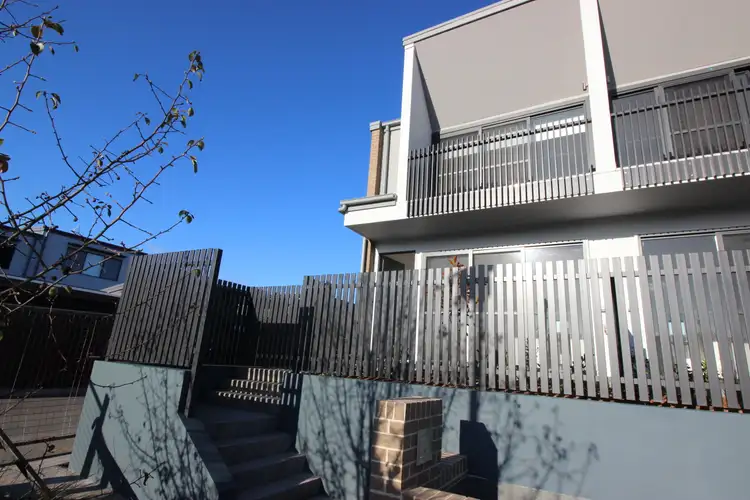 Main view of Homely townhouse listing, 22 Alight Circuit, Cameron Park NSW 2285