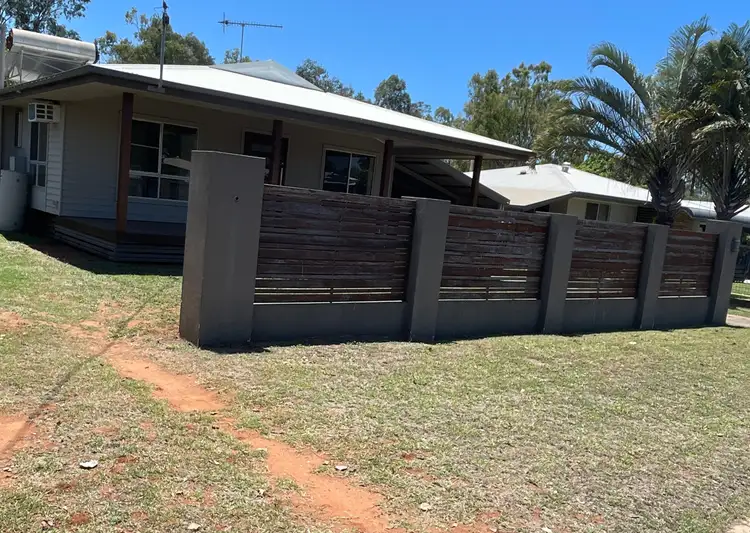 43 Forest Drive, Moranbah QLD 4744