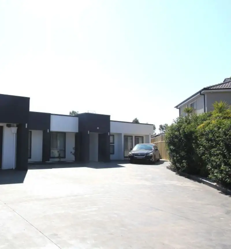 Main view of Homely semi-detached listing, 4A Colong Place, West Hoxton NSW 2171