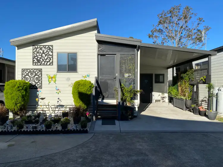 2/9 Browns Rd, South Nowra NSW 2541