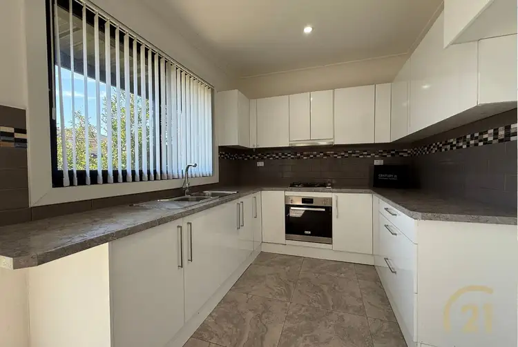 4A Coxs Avenue