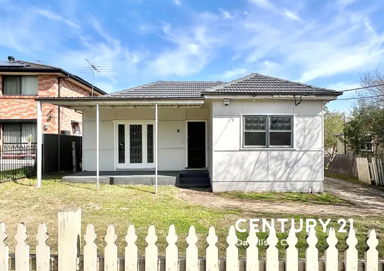 10 Davis Road, Marayong NSW 2148