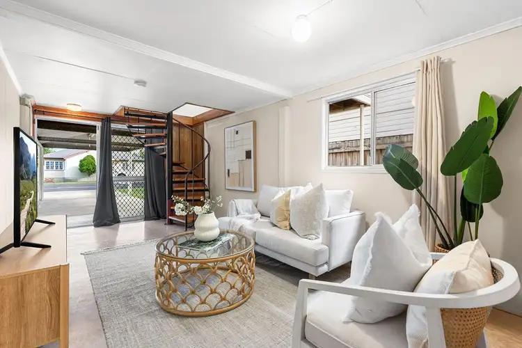 Second view of Homely house listing, 21 Moreton Avenue, Wynnum QLD 4178