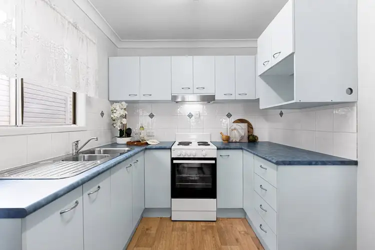 Fifth view of Homely house listing, 21 Moreton Avenue, Wynnum QLD 4178