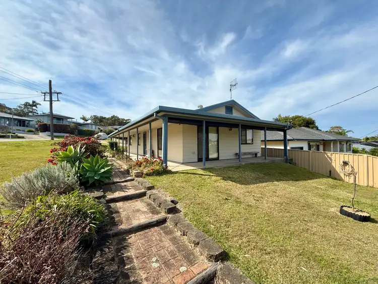 Second view of Homely house listing, 1 Glasgow Street, Fishing Point NSW 2283